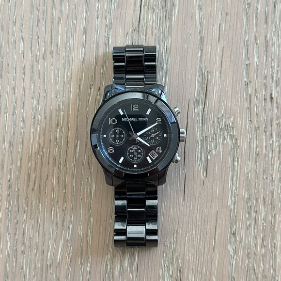 Michael Kors Runway Black Ceramic Dial Black Steel Strap Watch - MK5162 - Picture 10 of 13